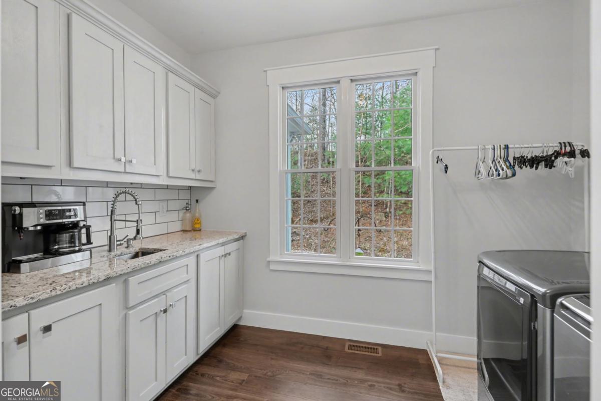 452 Chestnut Mountain Road