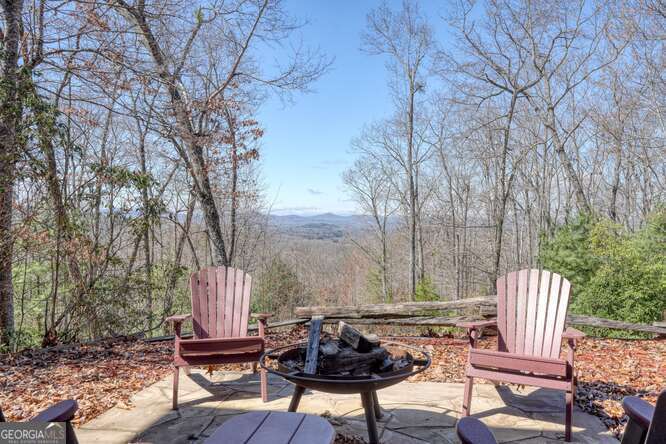 330 Mattie Lane