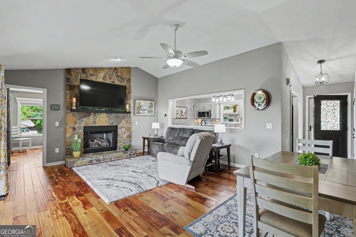 1157 Summit Way # 131