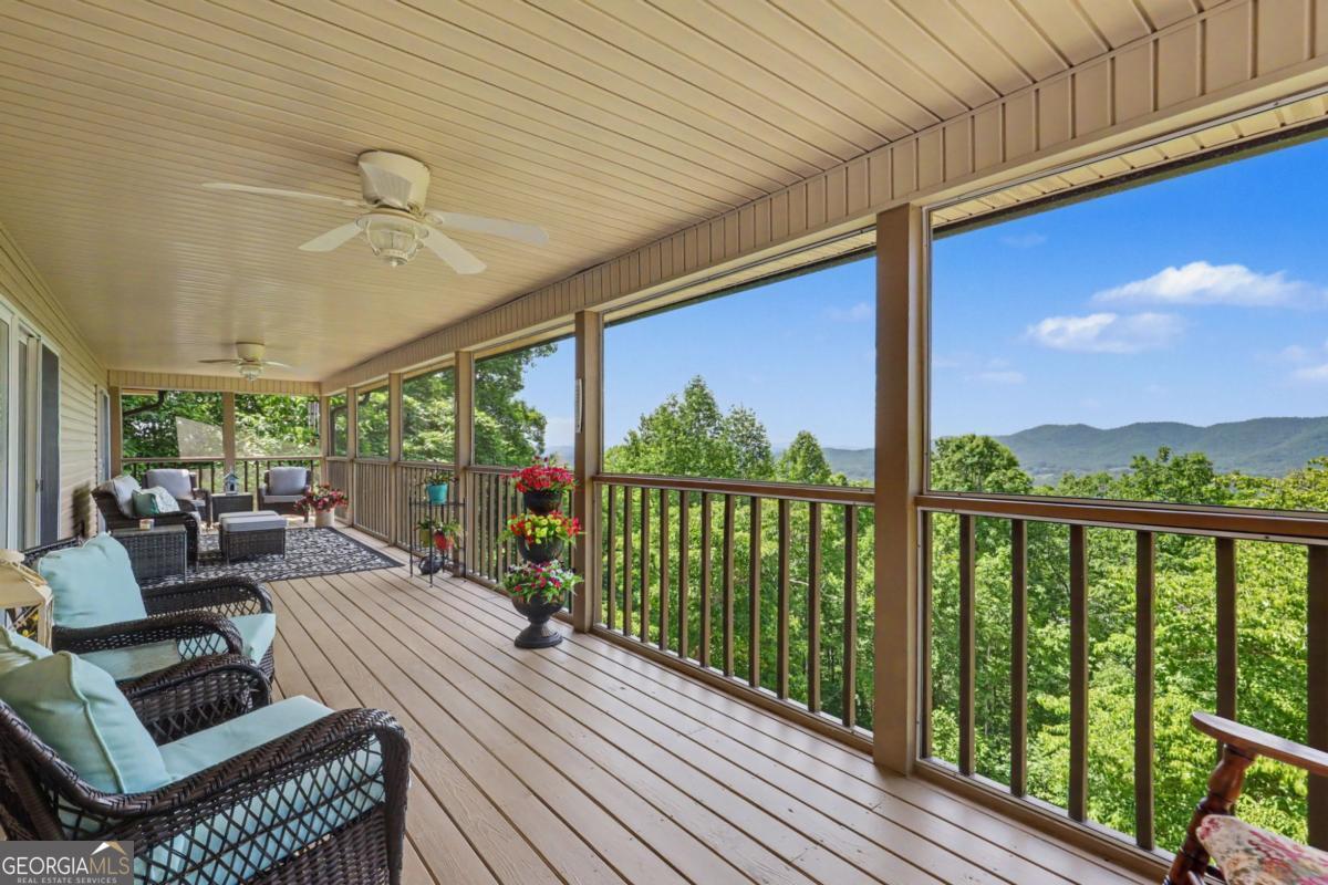 1157 Summit Way # 131