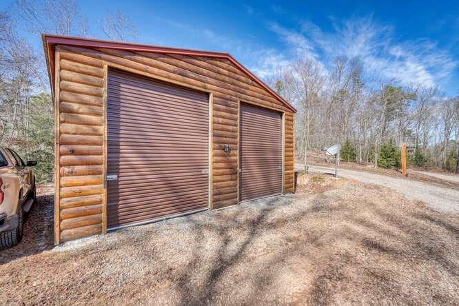 271 Kates Cove