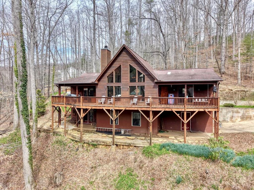 575 Carolina Springs Ln