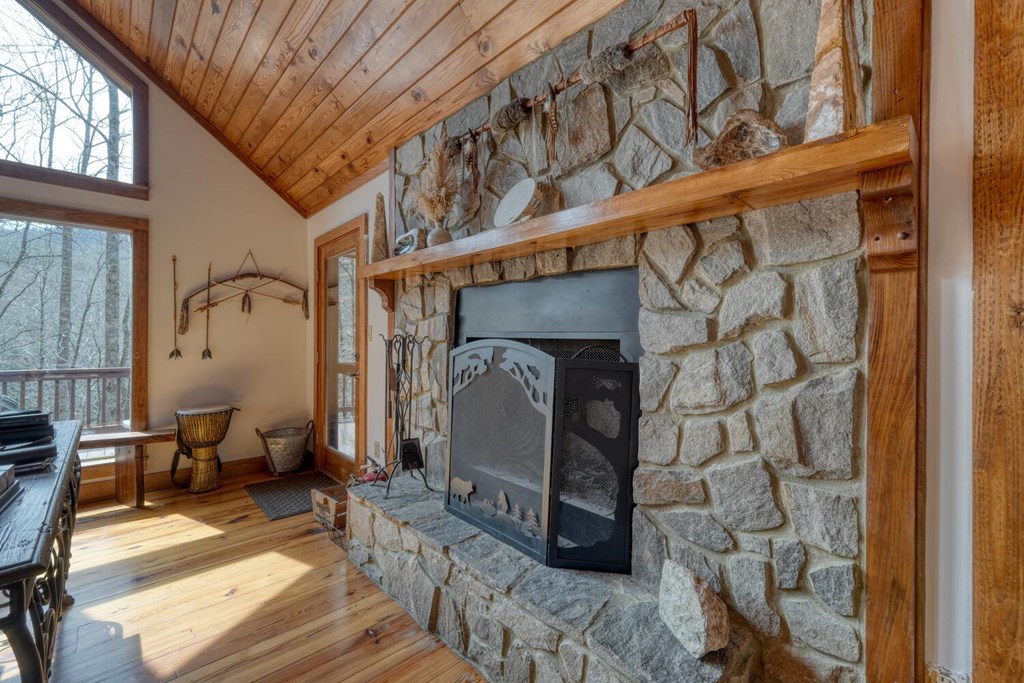 575 Carolina Springs Ln