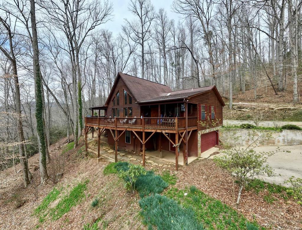 575 Carolina Springs Ln