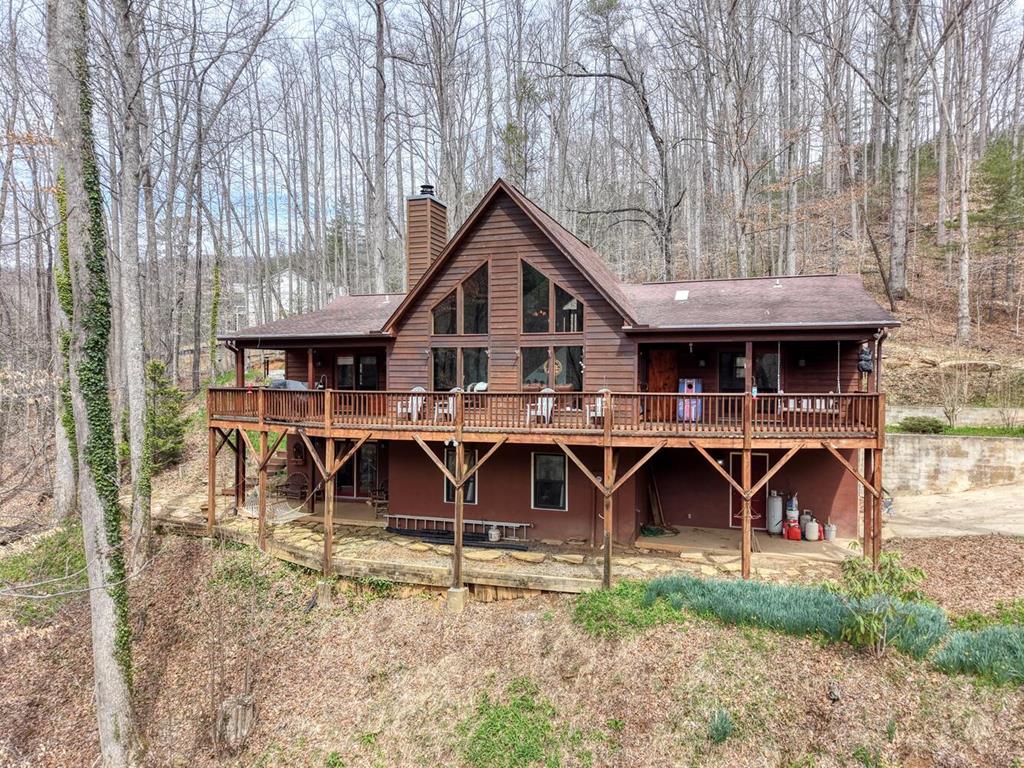 575 Carolina Springs Ln