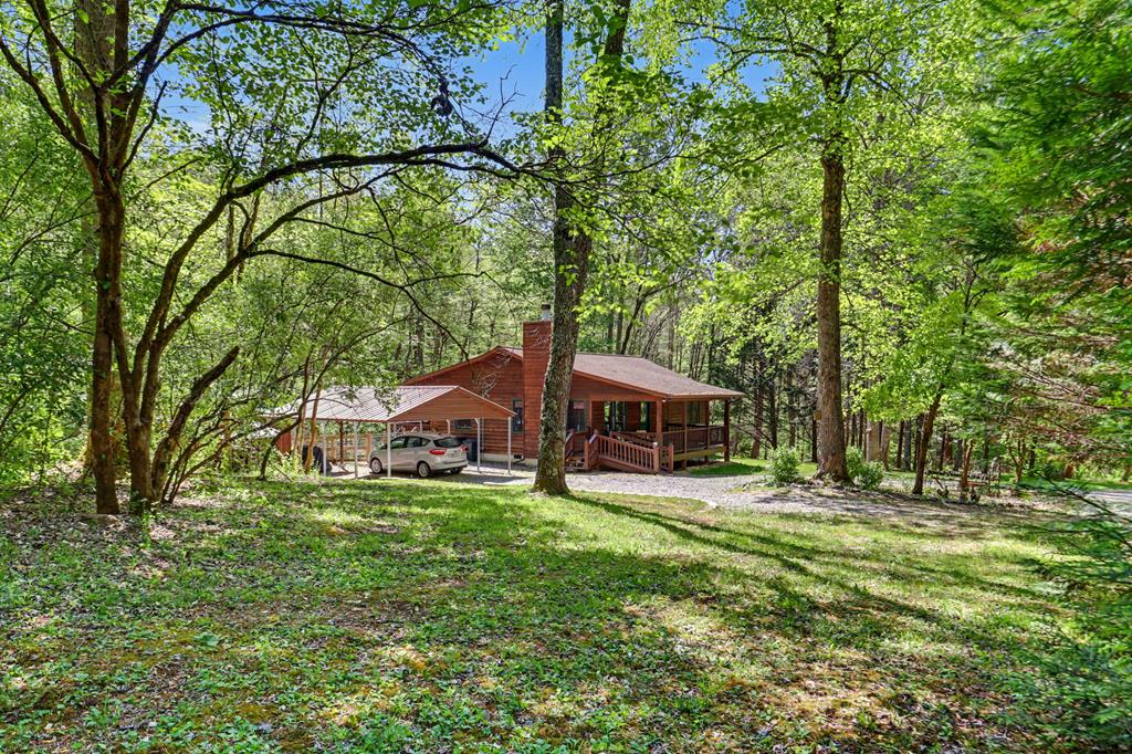 8 Stoney Brook Trail