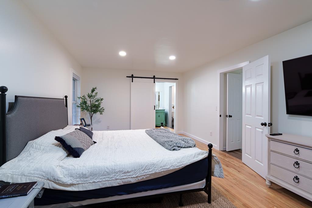 30 Skyline Dr