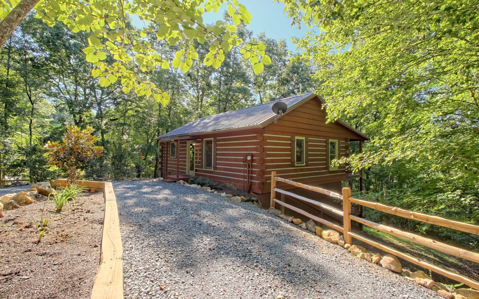 204 Hideaway Lane