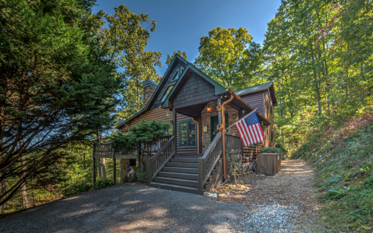 629 Weaver Creek Way