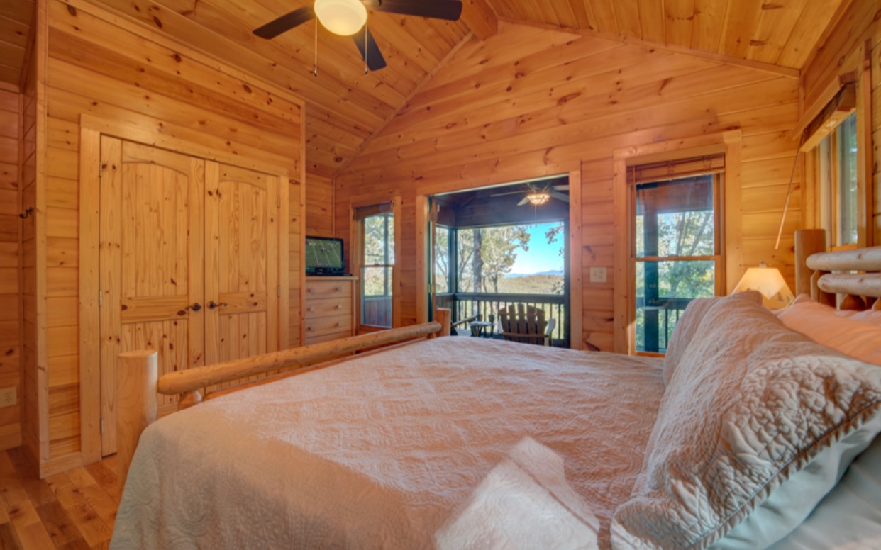 629 Weaver Creek Way