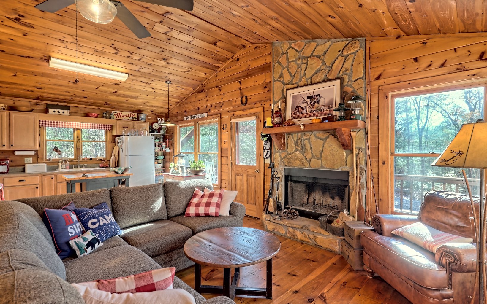 318 Lake Ridge Drive