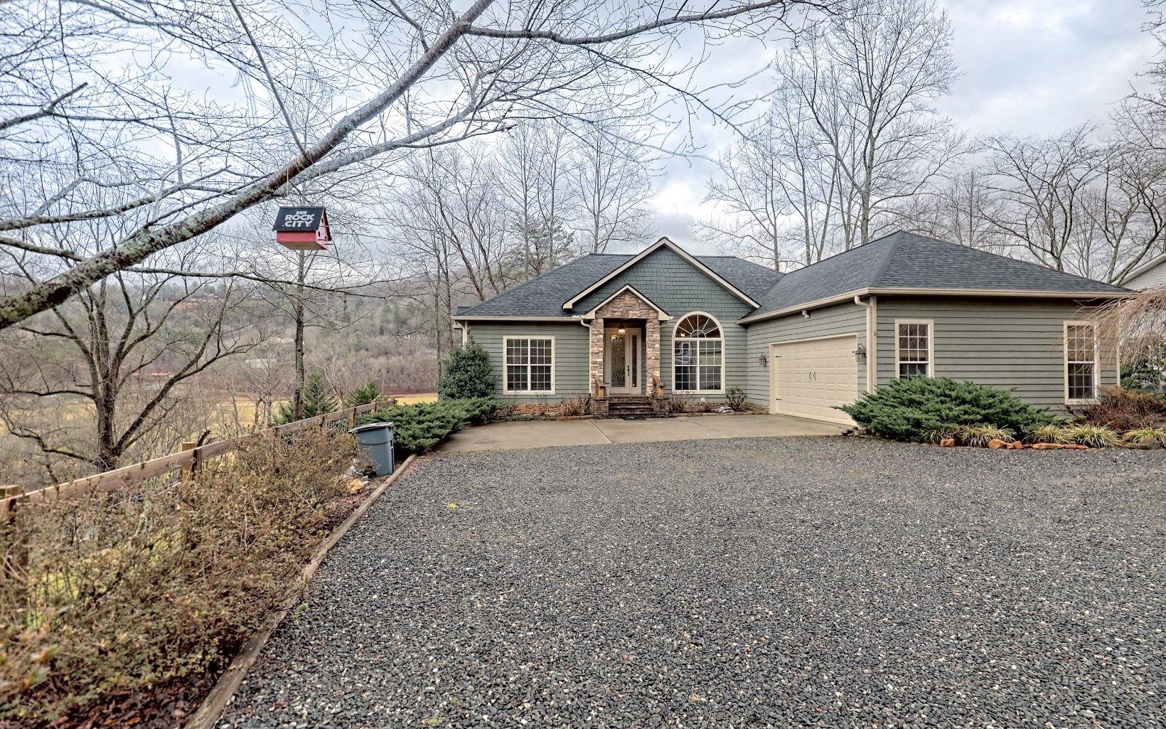 4819 Itsey Trail