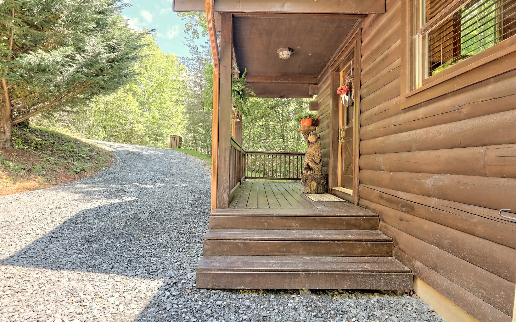 360 Black Dog Trail