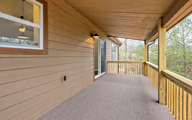 240 Upper Fox Trail