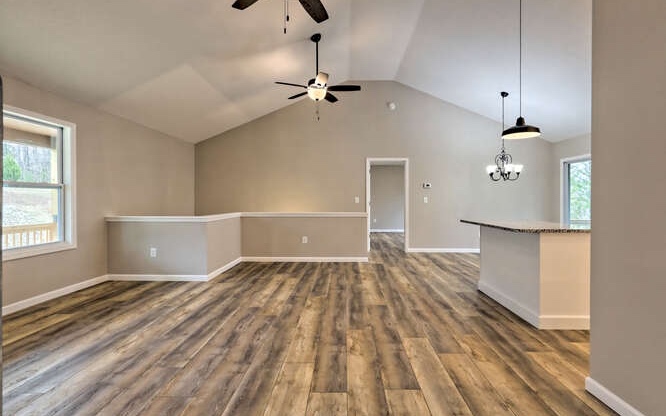 240 Upper Fox Trail