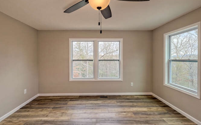 240 Upper Fox Trail