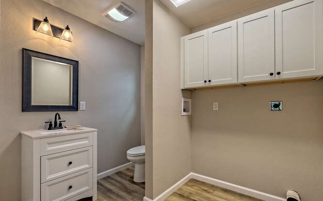 240 Upper Fox Trail