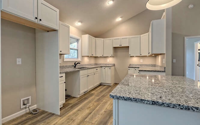 240 Upper Fox Trail