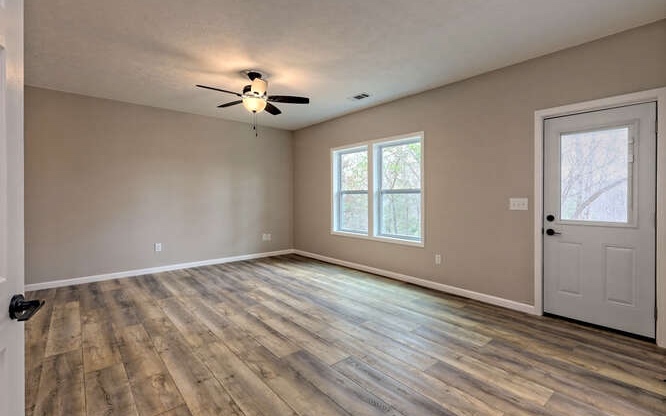 240 Upper Fox Trail