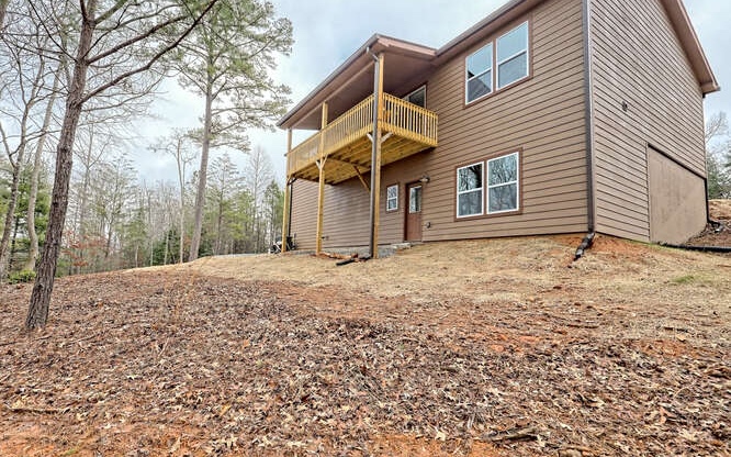 240 Upper Fox Trail