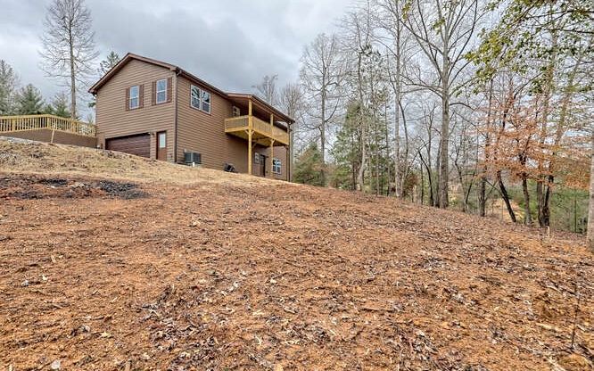 240 Upper Fox Trail