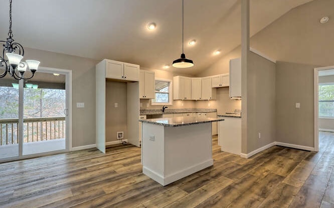 240 Upper Fox Trail