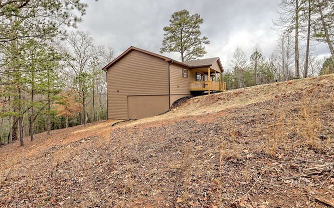 240 Upper Fox Trail