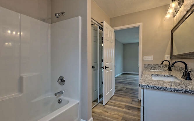 240 Upper Fox Trail