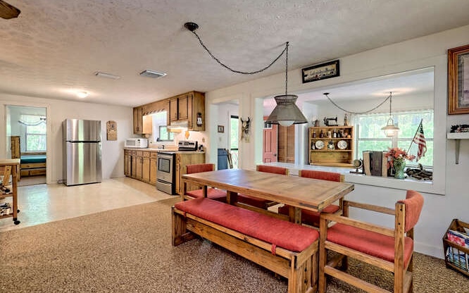 1173 Long Ridge Road