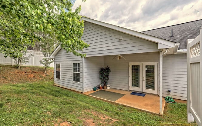 406 Longview Circle
