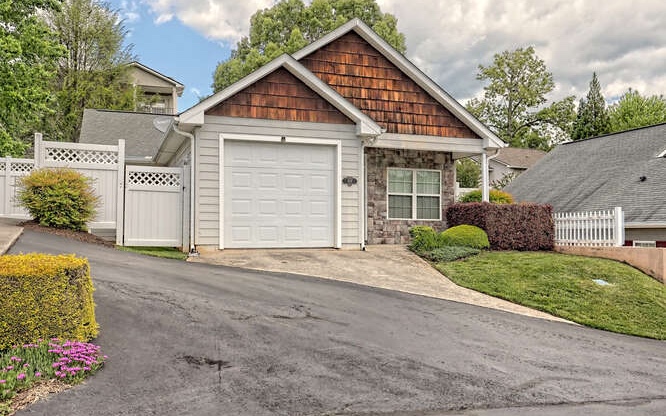 406 Longview Circle