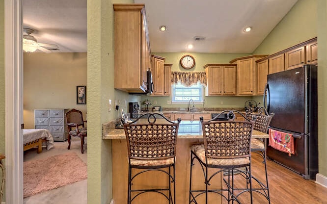 406 Longview Circle