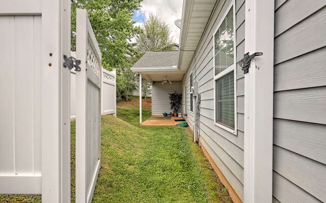 406 Longview Circle