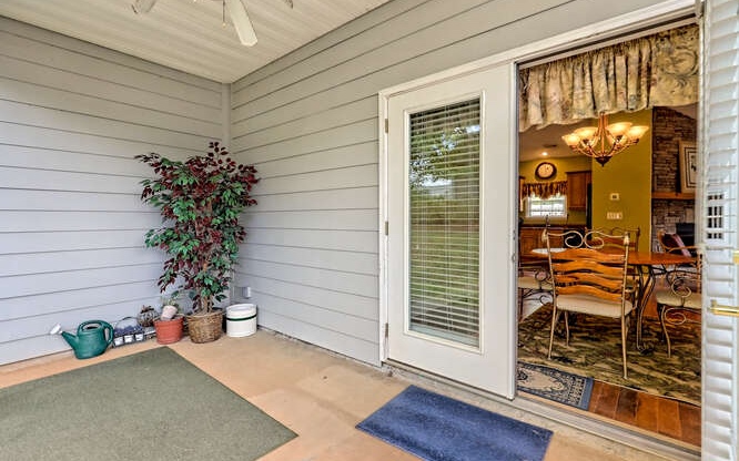 406 Longview Circle