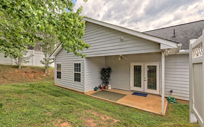406 Longview Circle