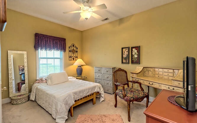 406 Longview Circle