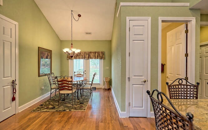406 Longview Circle