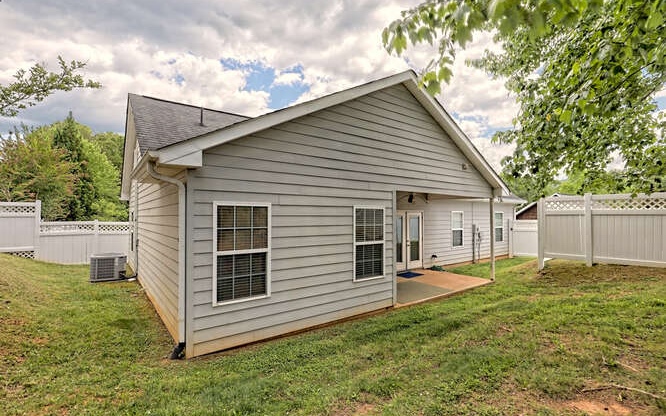 406 Longview Circle