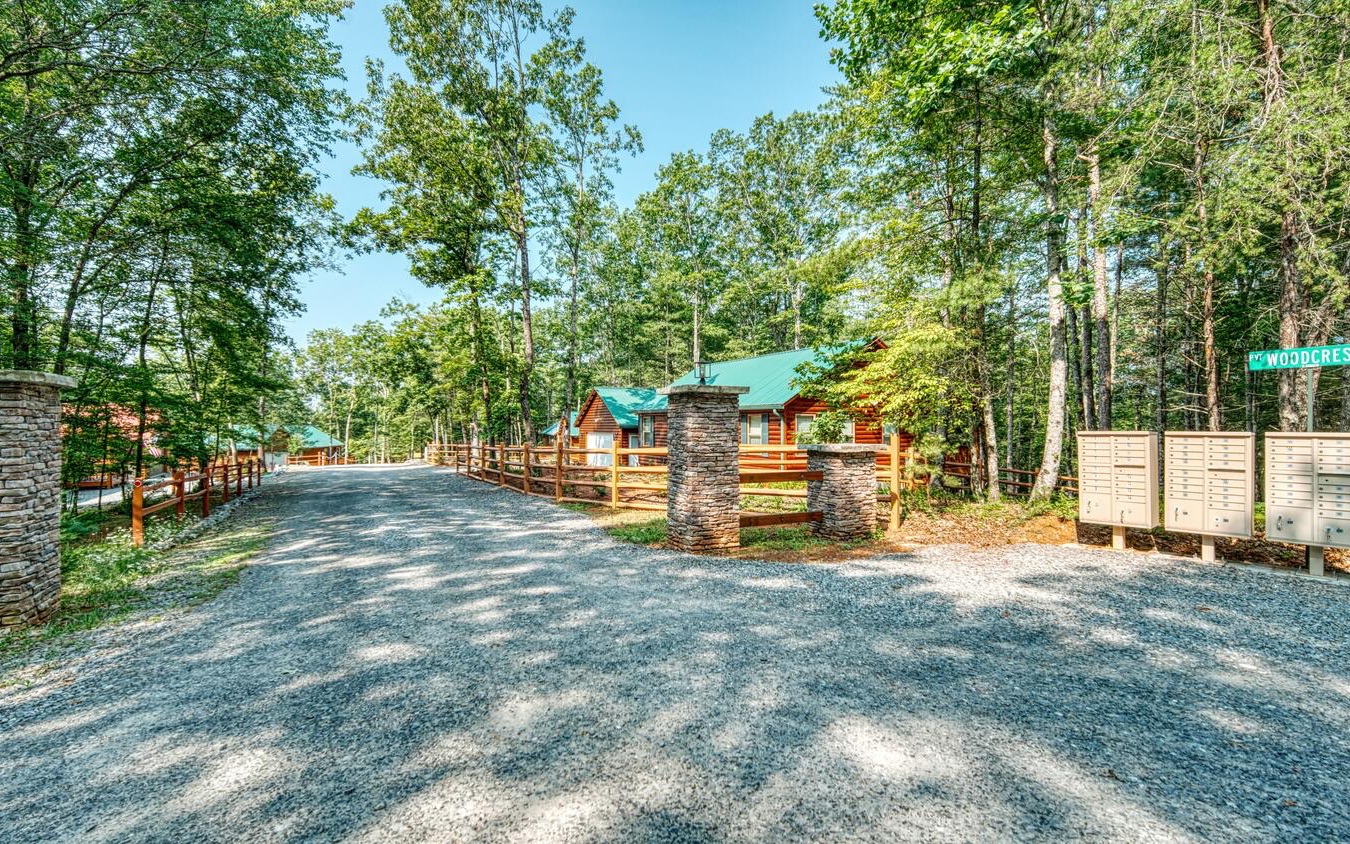 45 Woodcrest Drive