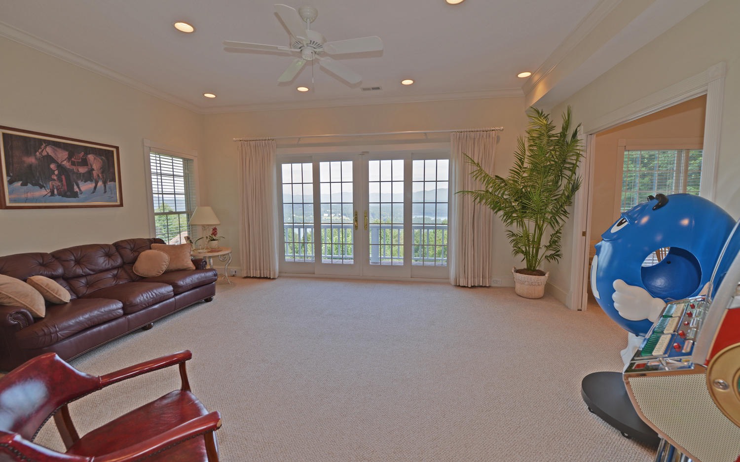 1067 Robin Ridge Lane
