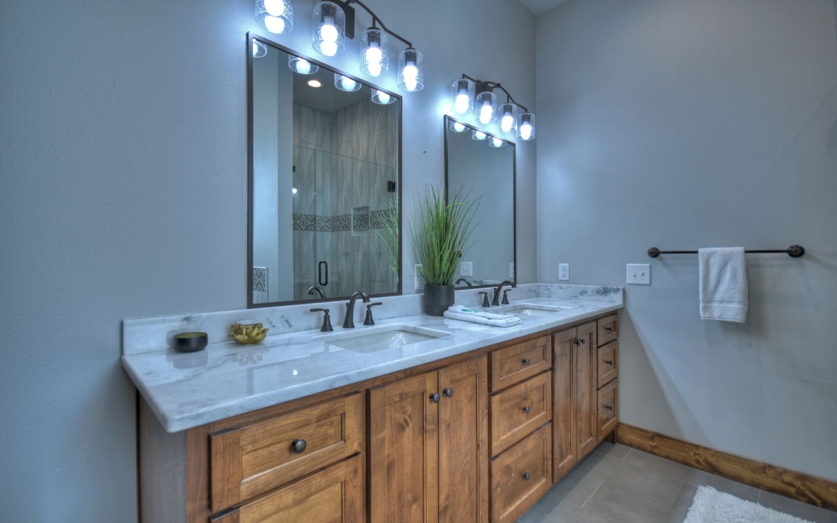 1466 Sutton Cove