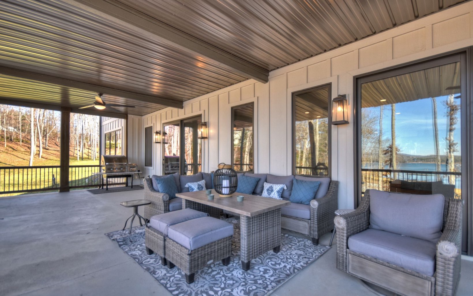 1466 Sutton Cove