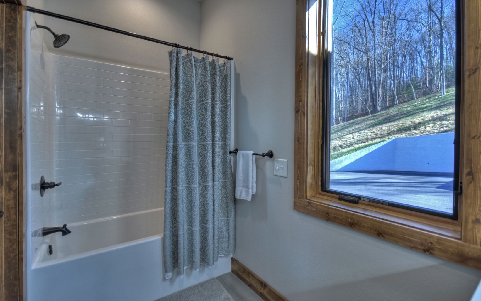 1466 Sutton Cove