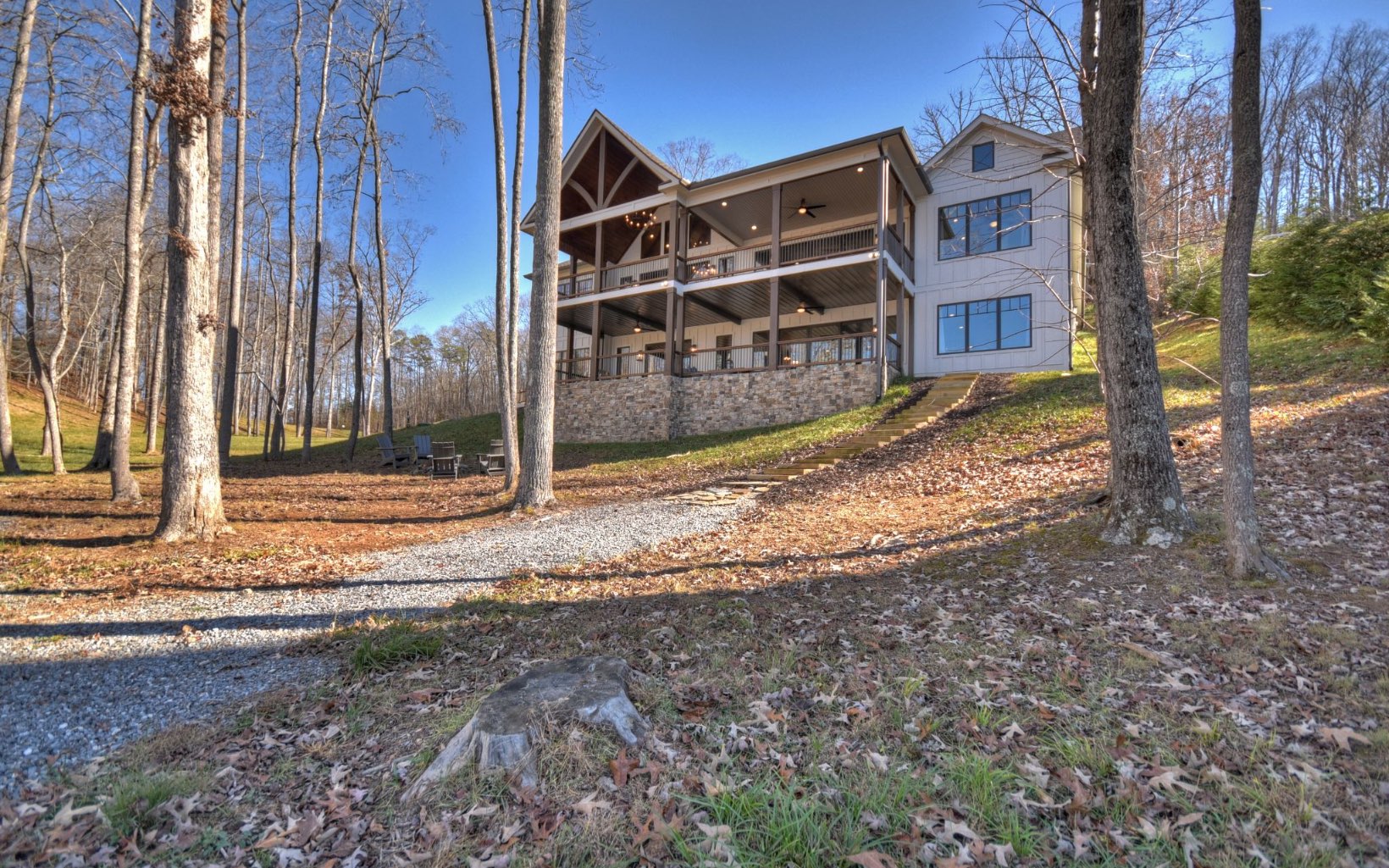 1466 Sutton Cove