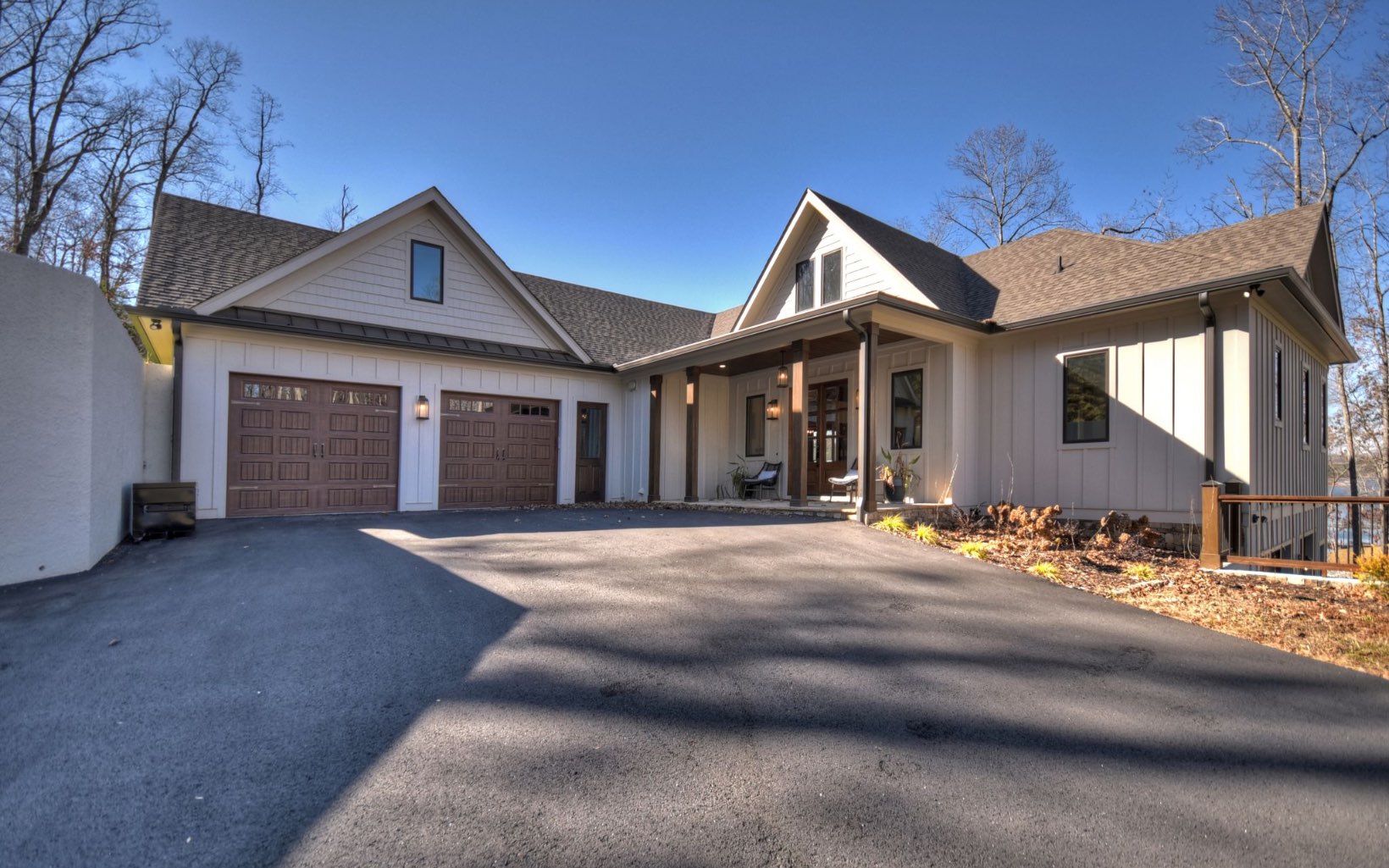 1466 Sutton Cove
