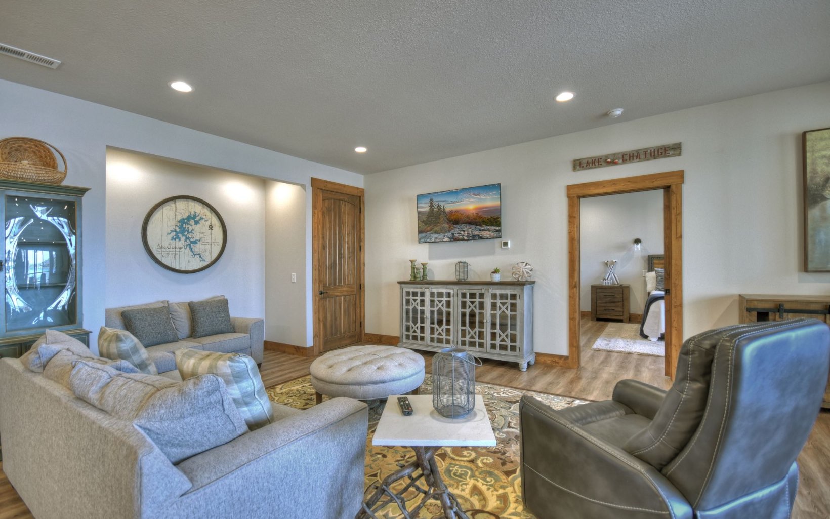 1466 Sutton Cove