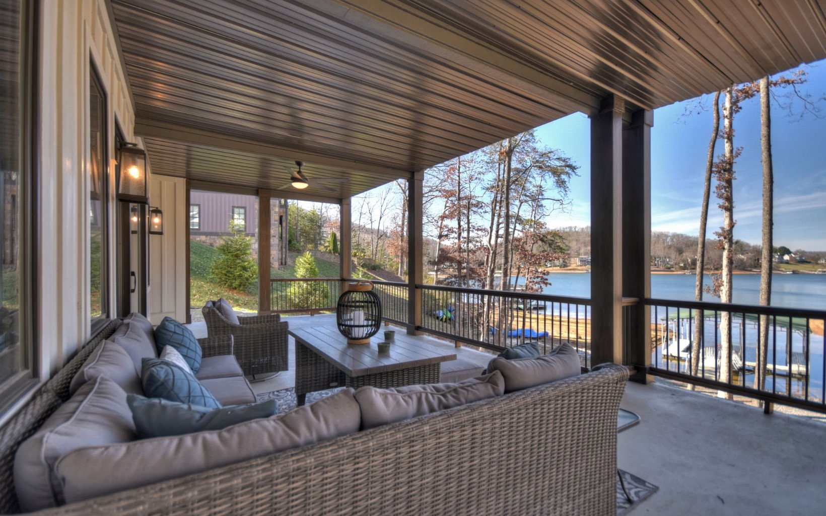 1466 Sutton Cove