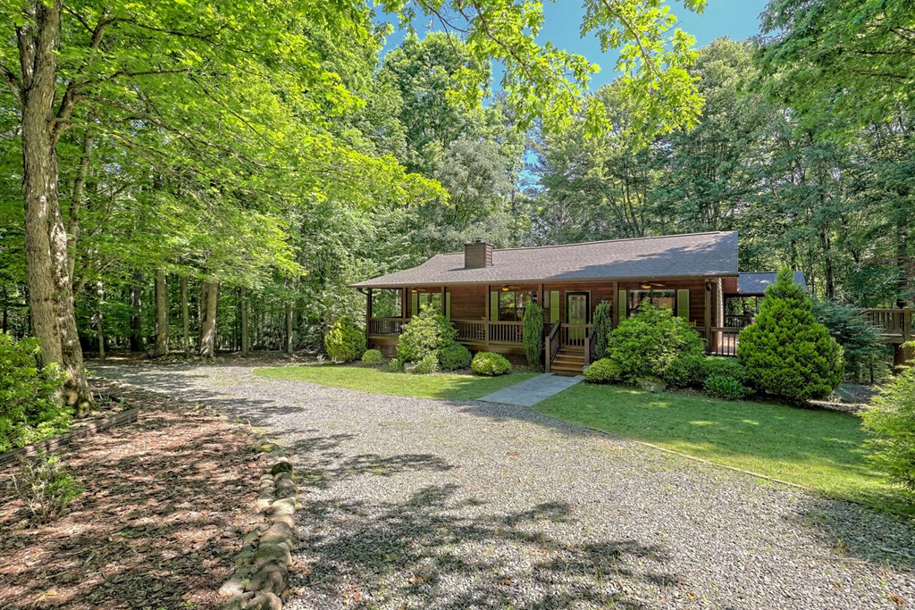 488 Lance Crossing Road