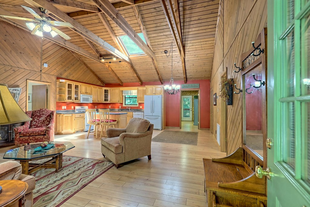 488 Lance Crossing Road