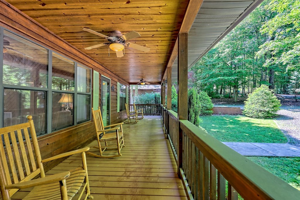 488 Lance Crossing Road